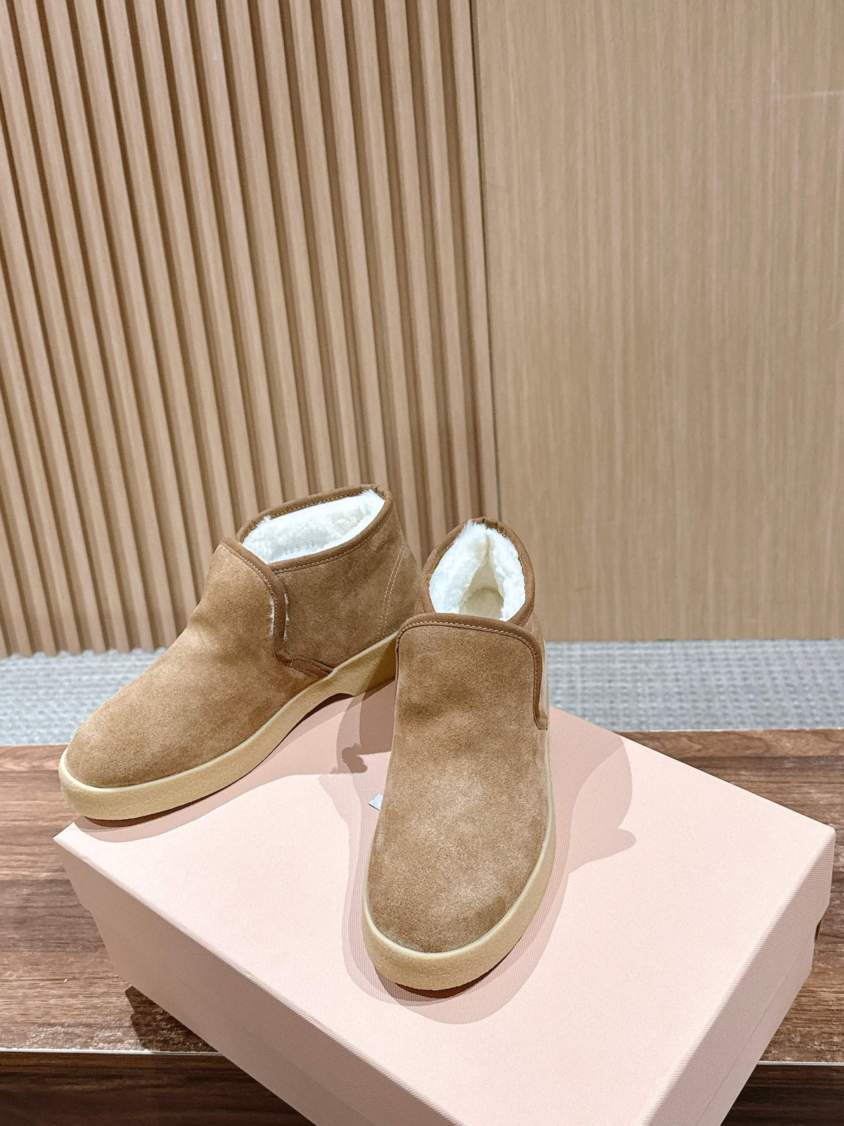 Miumiu 25 Slip-on Boot Light Brown Mix White Suede Wool 553706