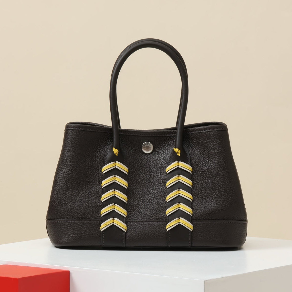 High-end Hermes Garden Party