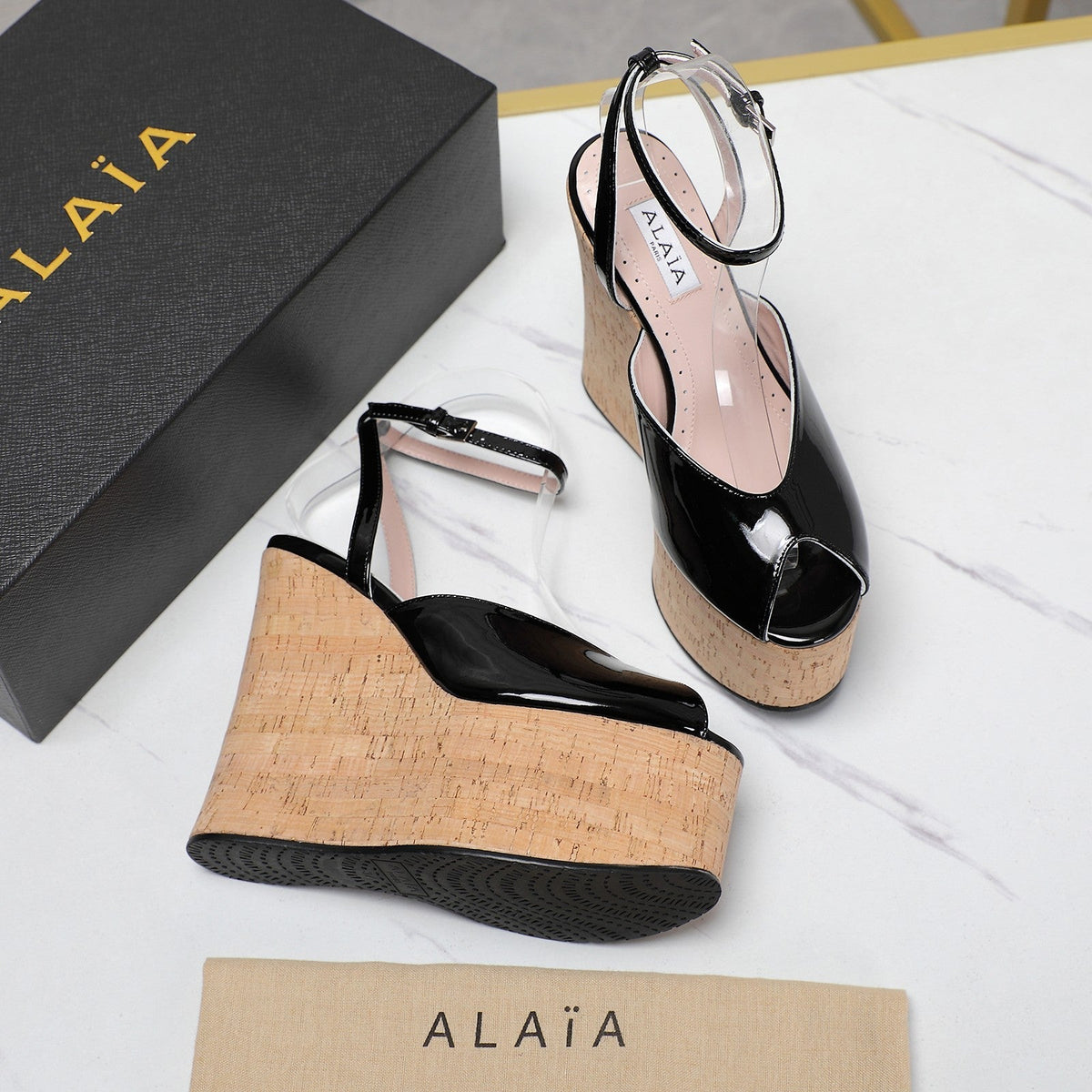 ALAIA WEDGE SANDAL IN BLACK GLOSSY CALFSKIN AND BEIGE RUBBER