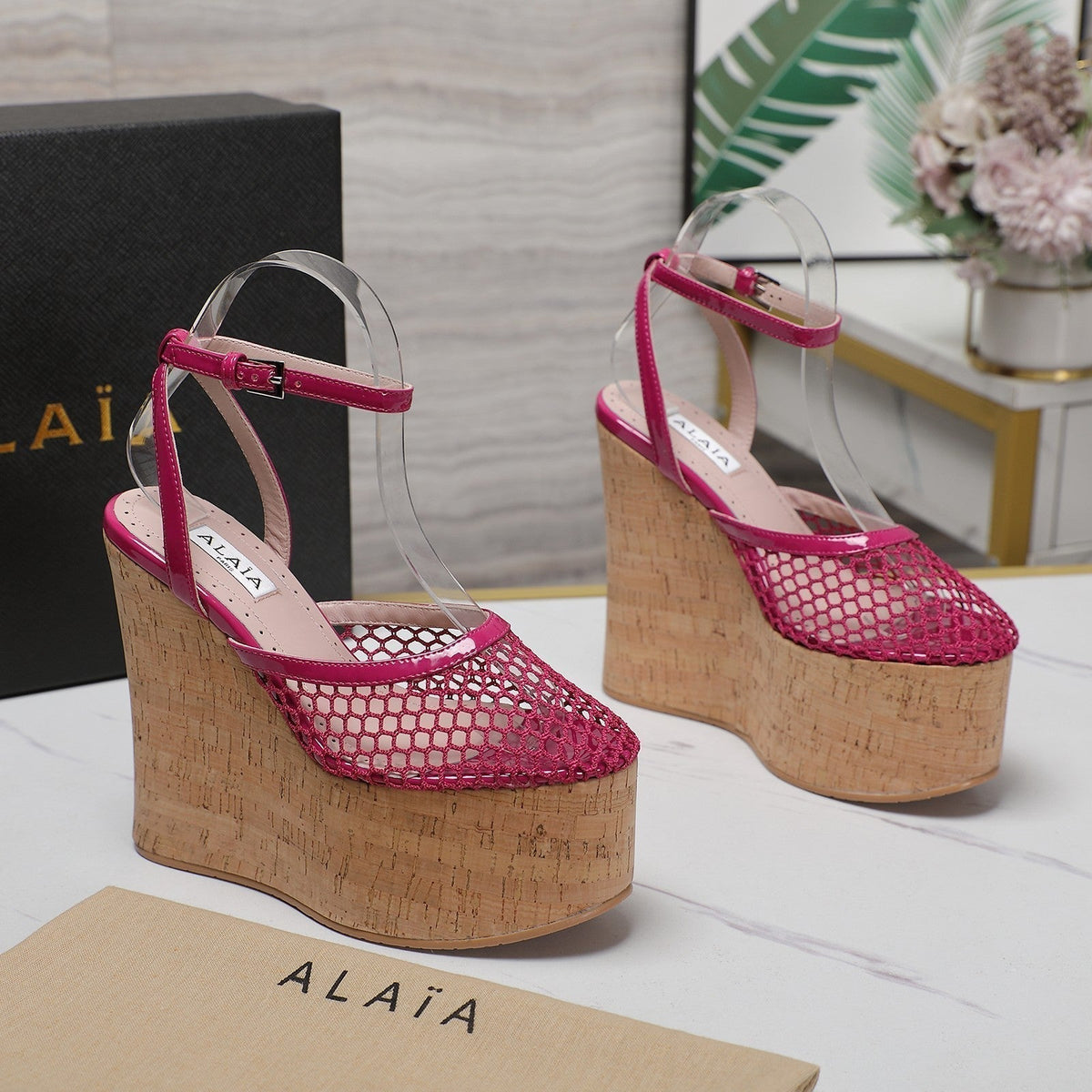 ALAIA WEDGE SANDAL IN BARBIE PINK MESH AND BEIGE RUBBER