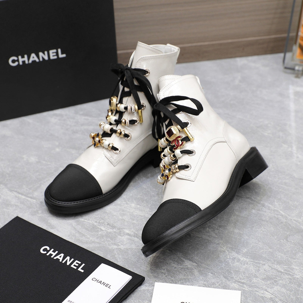 CC Ankle Boots 30mm White Wrinkled Cowhide