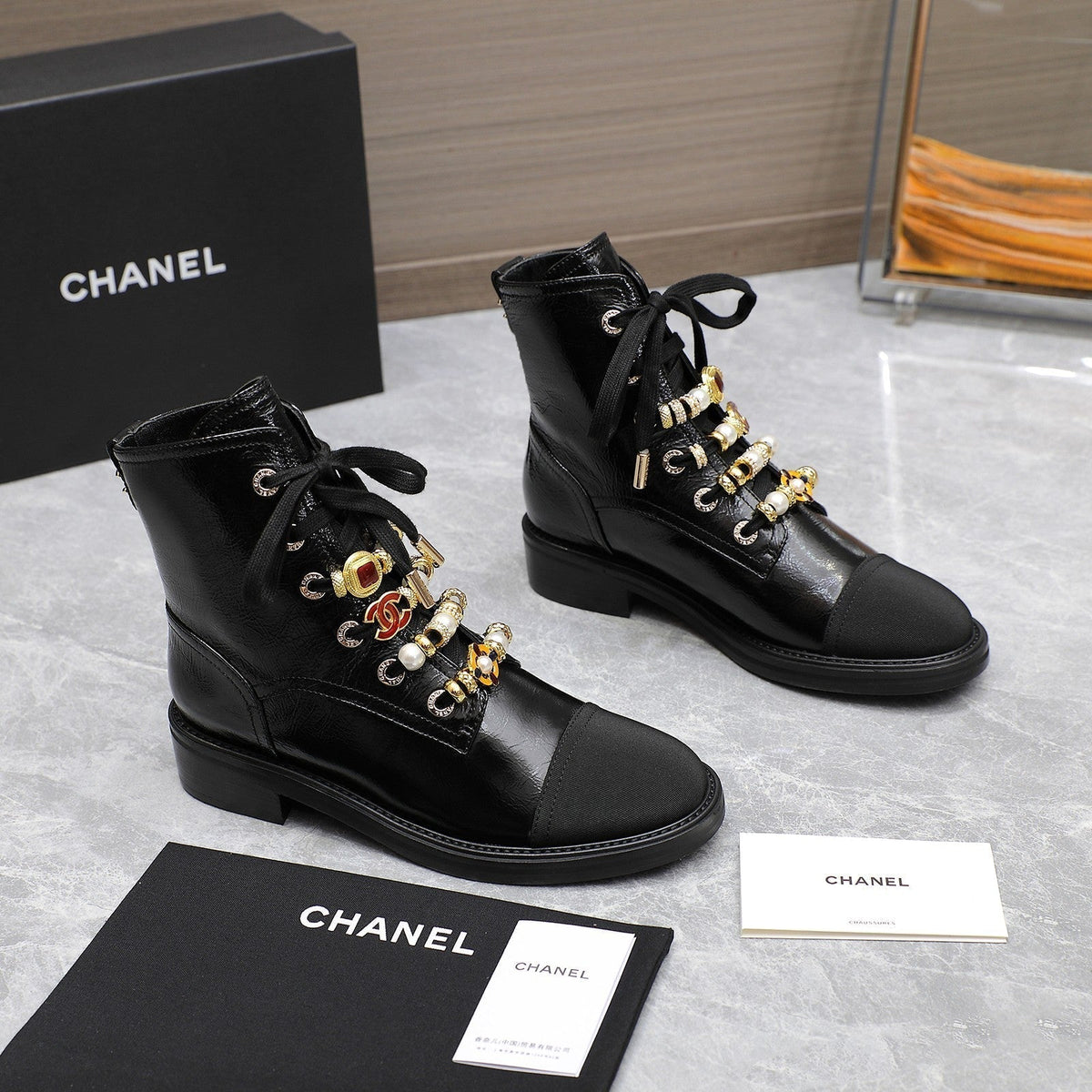 CC Ankle Boots 30mm Black Wrinkled Cowhide