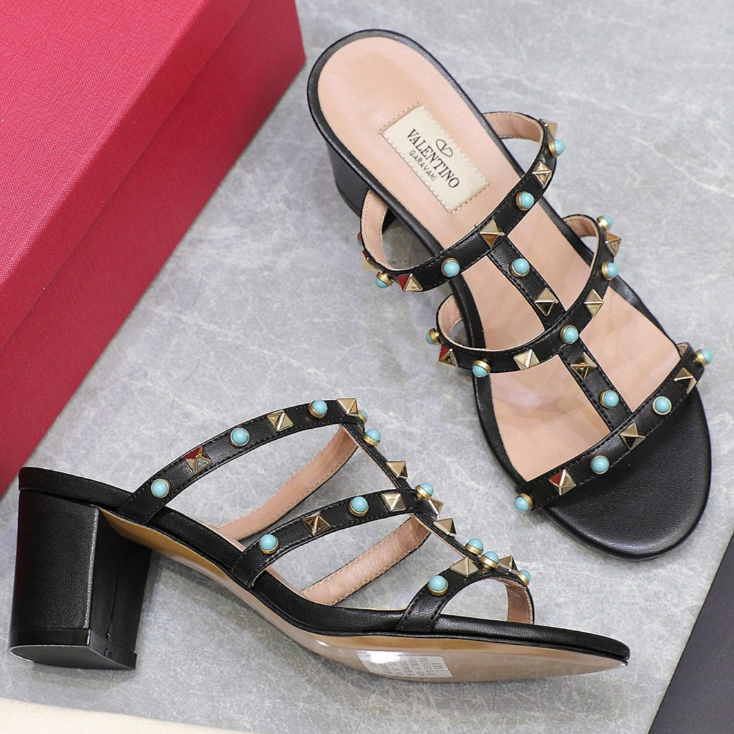 VT 25 Rockstud Heeled Sandals Black Sheepskin 289667