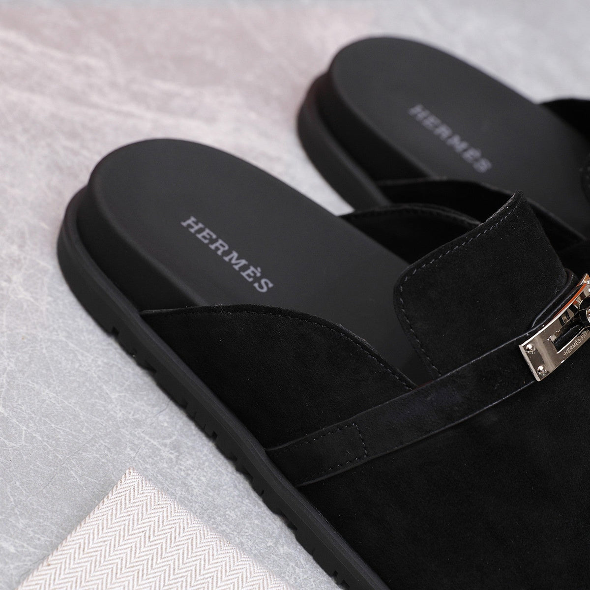 HM 25 Carlotta Mule Black Suede