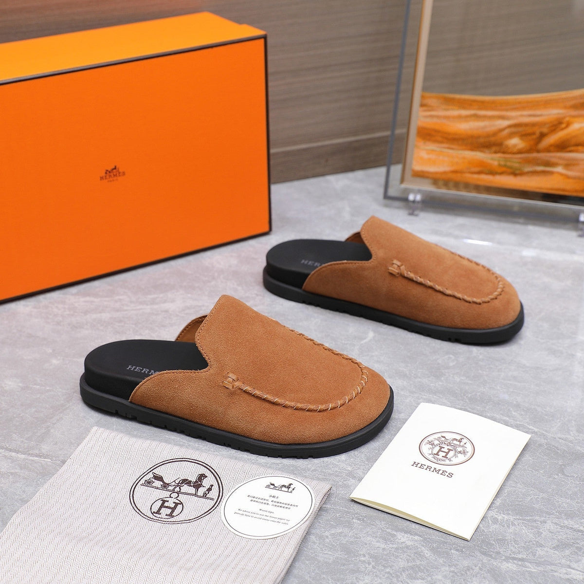 HM 25 Johan Mule Brown Suede