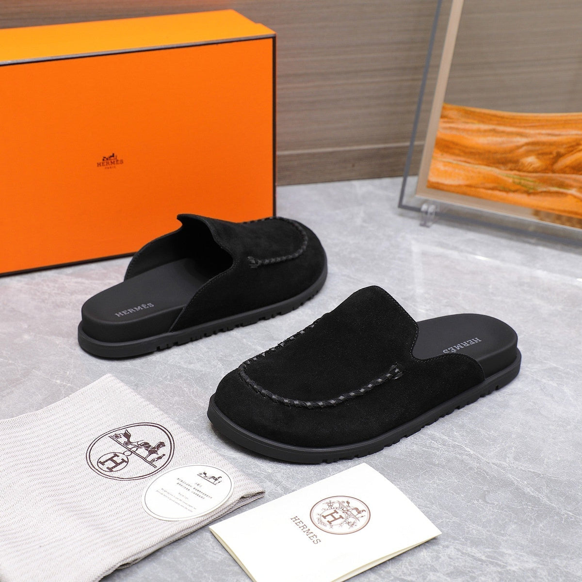 HM 25 Johan Mule Black Suede