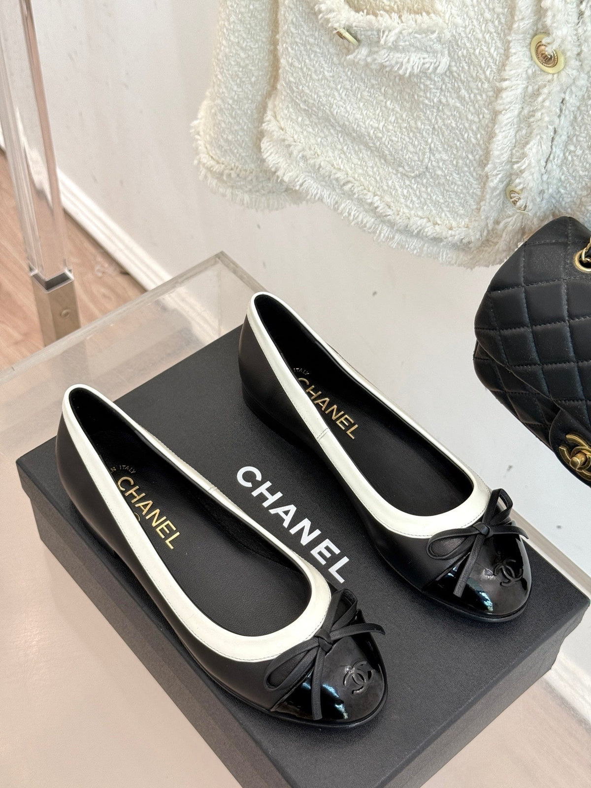 Chanel 25 Bowknot Ballet Flat Black Sheepskin 473067