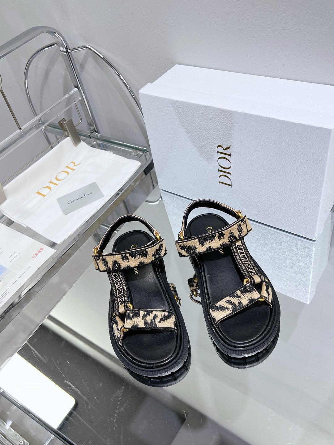 CD D-Wave Sandal In Drak Beige Black Cowhide 100765