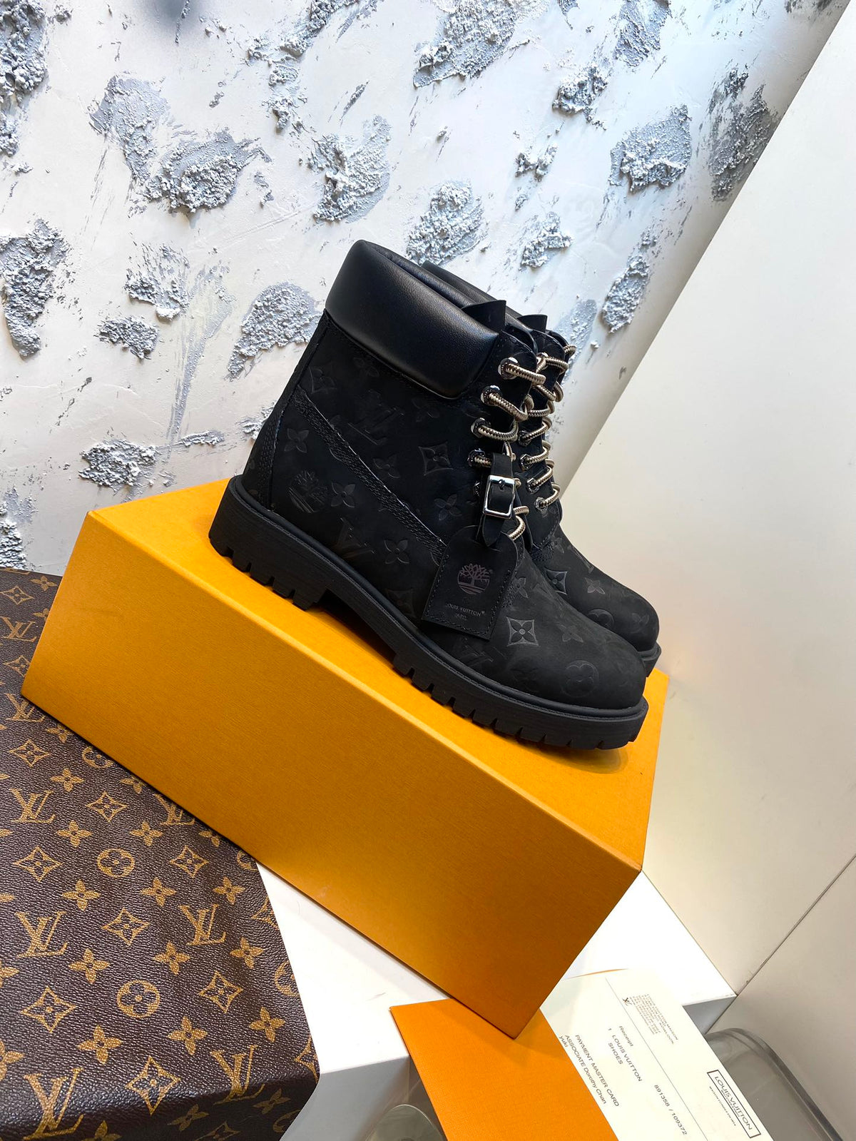 LV x Timberland 6-In Ankle Boot 35mm Black Monogram Suede
