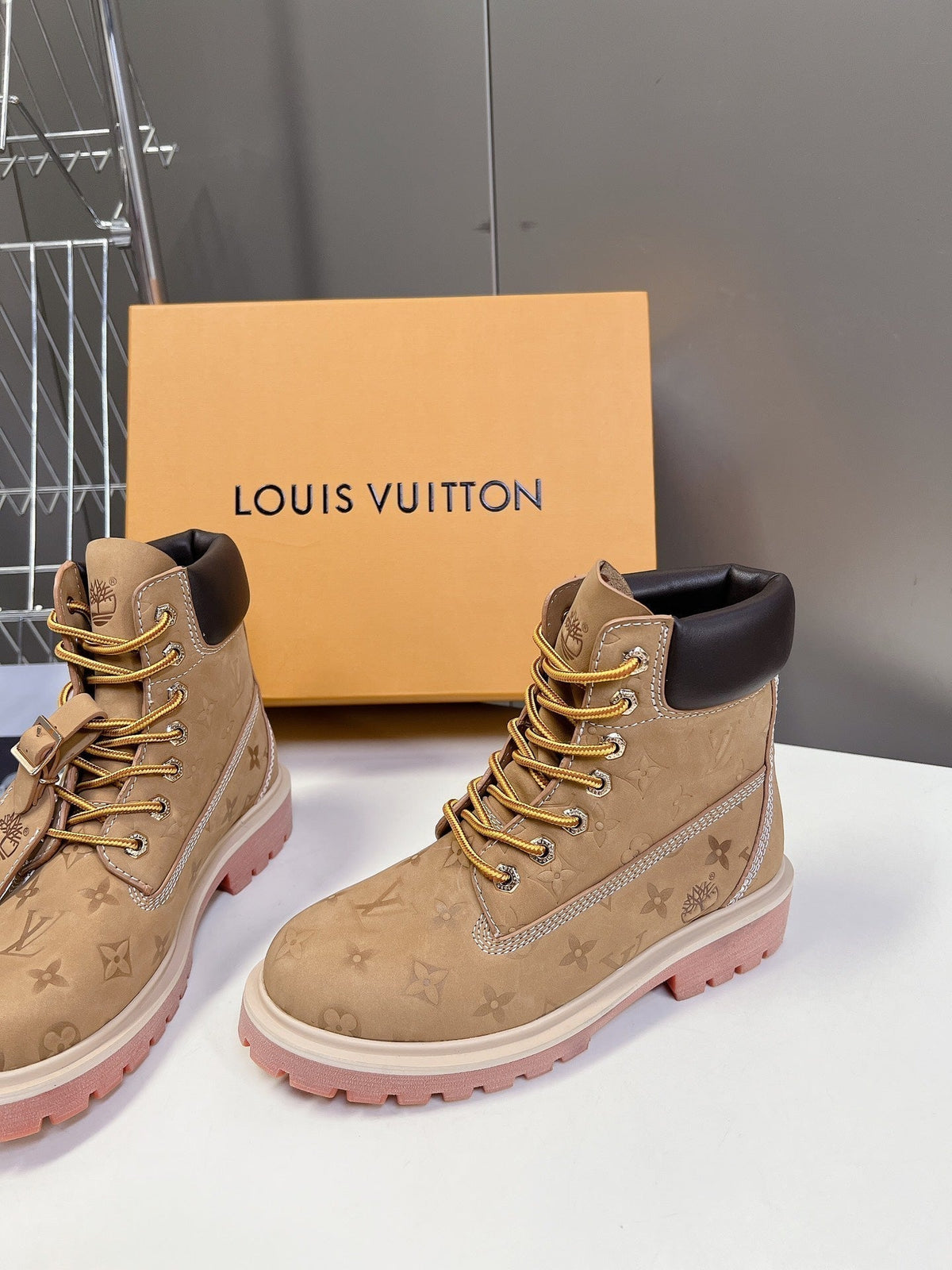 LV x Timberland 6-In Ankle Boot Brown Monogram Sude