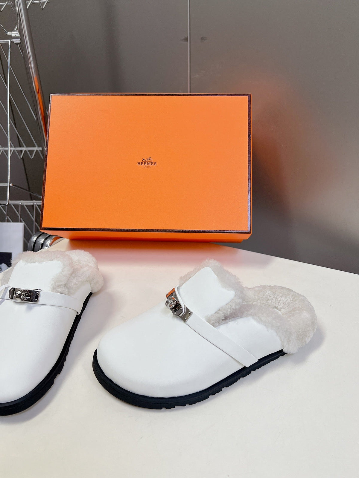 OZ Mule White Calfskin Shearling
