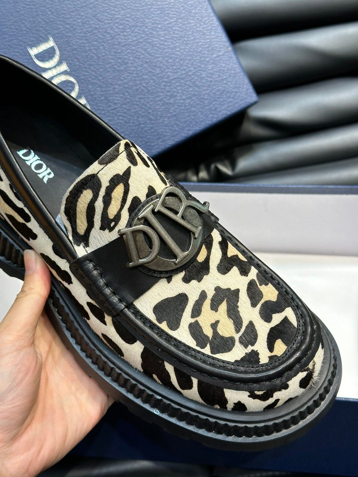 CD EXPLORER ICON LOAFER BLACK AND YELLOW FUR