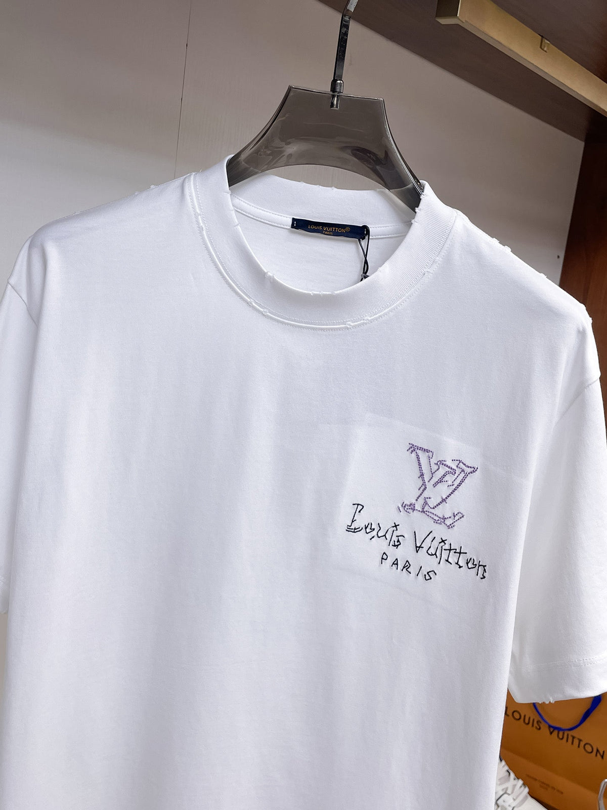 LV 2026 Men Short-sleeved T-shirt Cotton 303478