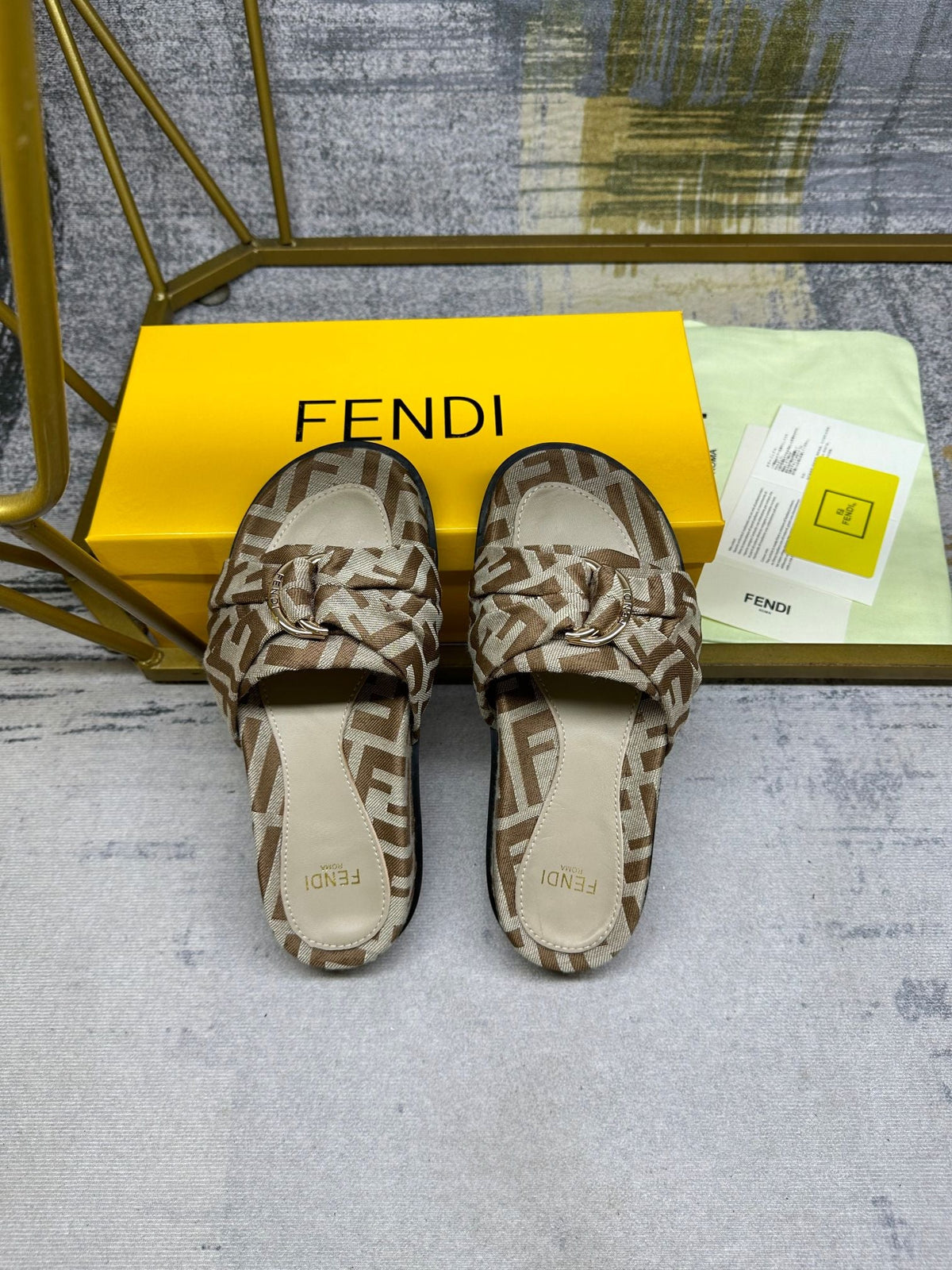 FF Feel 10 Brown Beige FF jacquard Slide