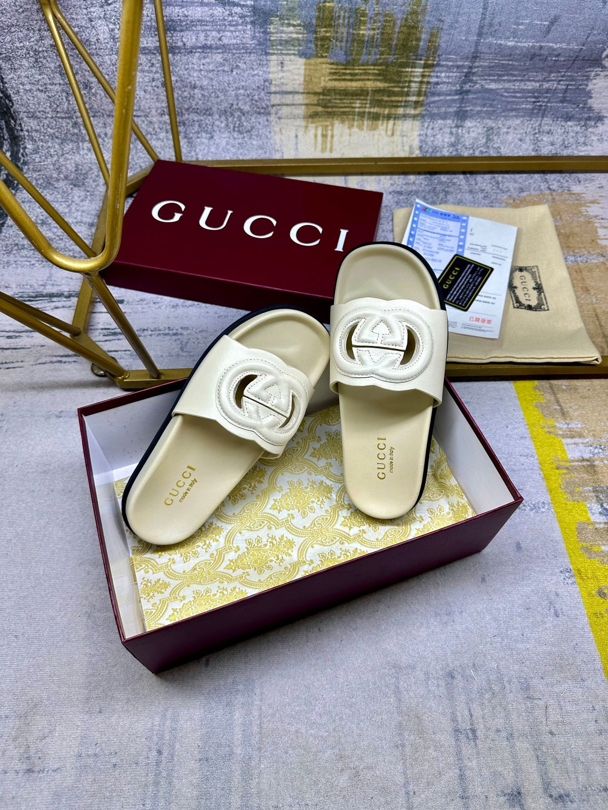 GG Slippers White Leather 235098
