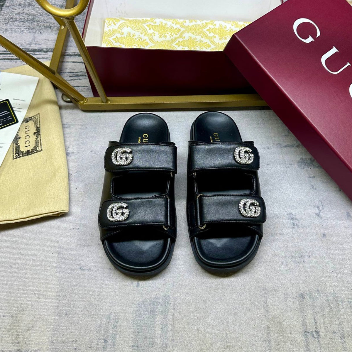 GG Women's Double G sandal Black Leather 235102