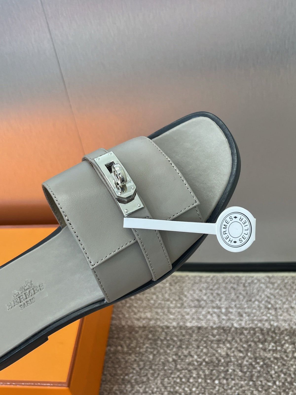 HM Giulia Slide Grey Sheepskin 320021