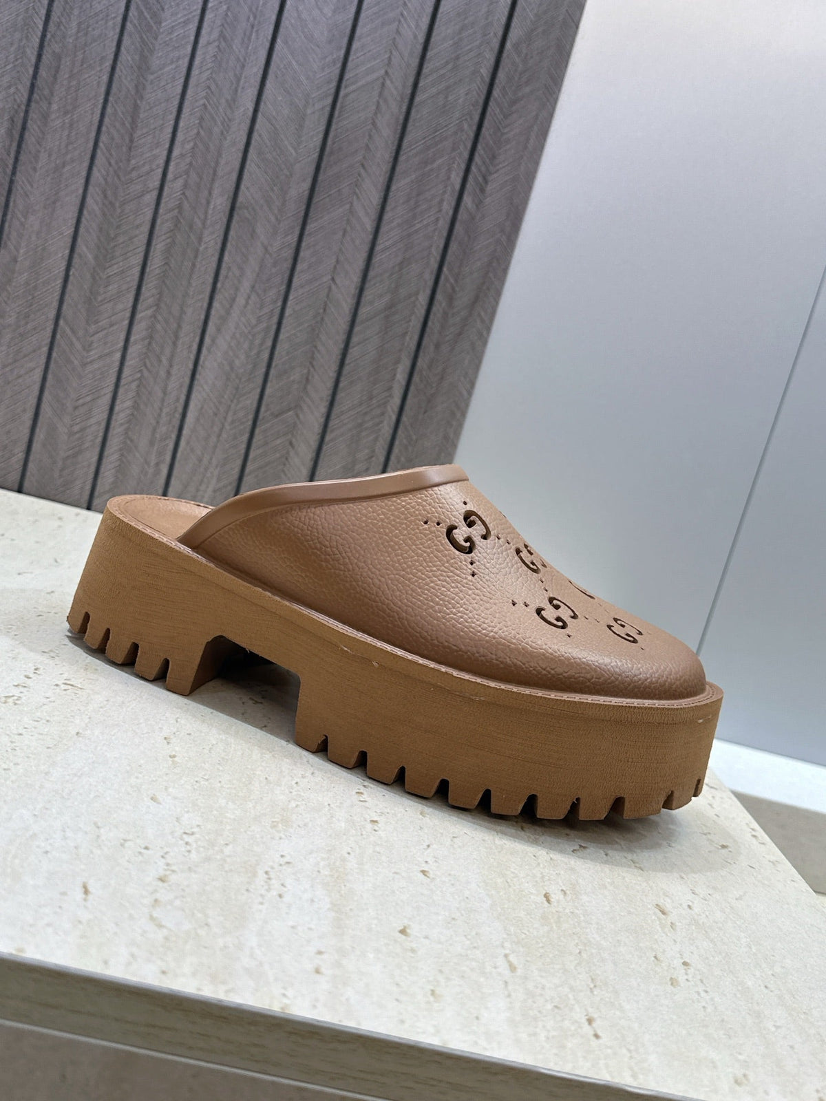 Gucci 2026 Platform Perforated G Mule 50mm Brown Rubber 959304