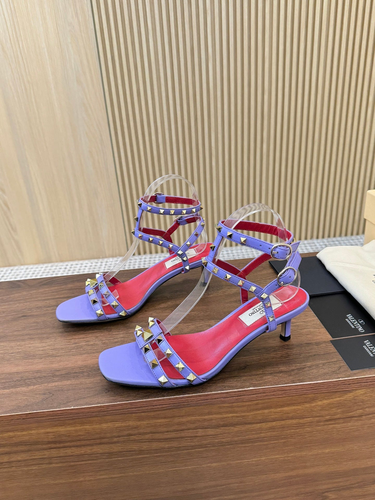 Valentino Garavani Rockstud Caged Calfskin 40mm Sandals 863342