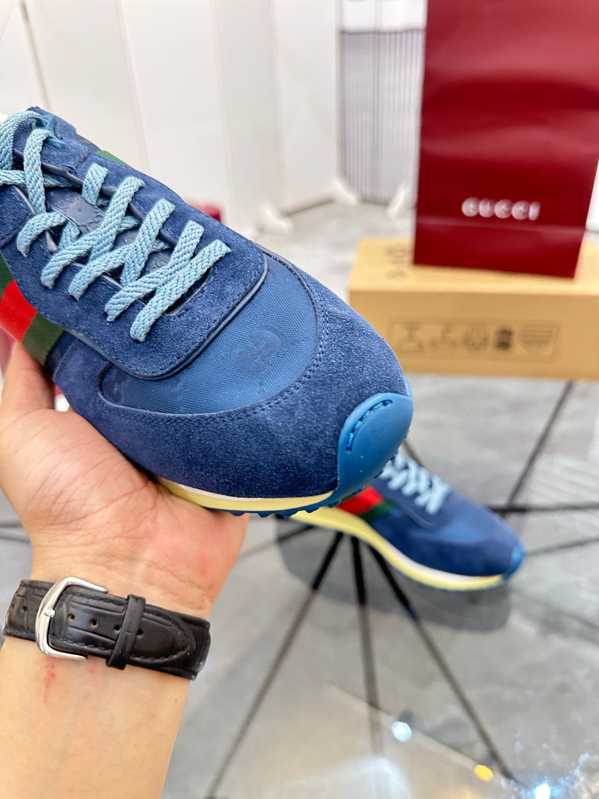 GG Men's Re-Motion Sneaker Blue Suede 733557