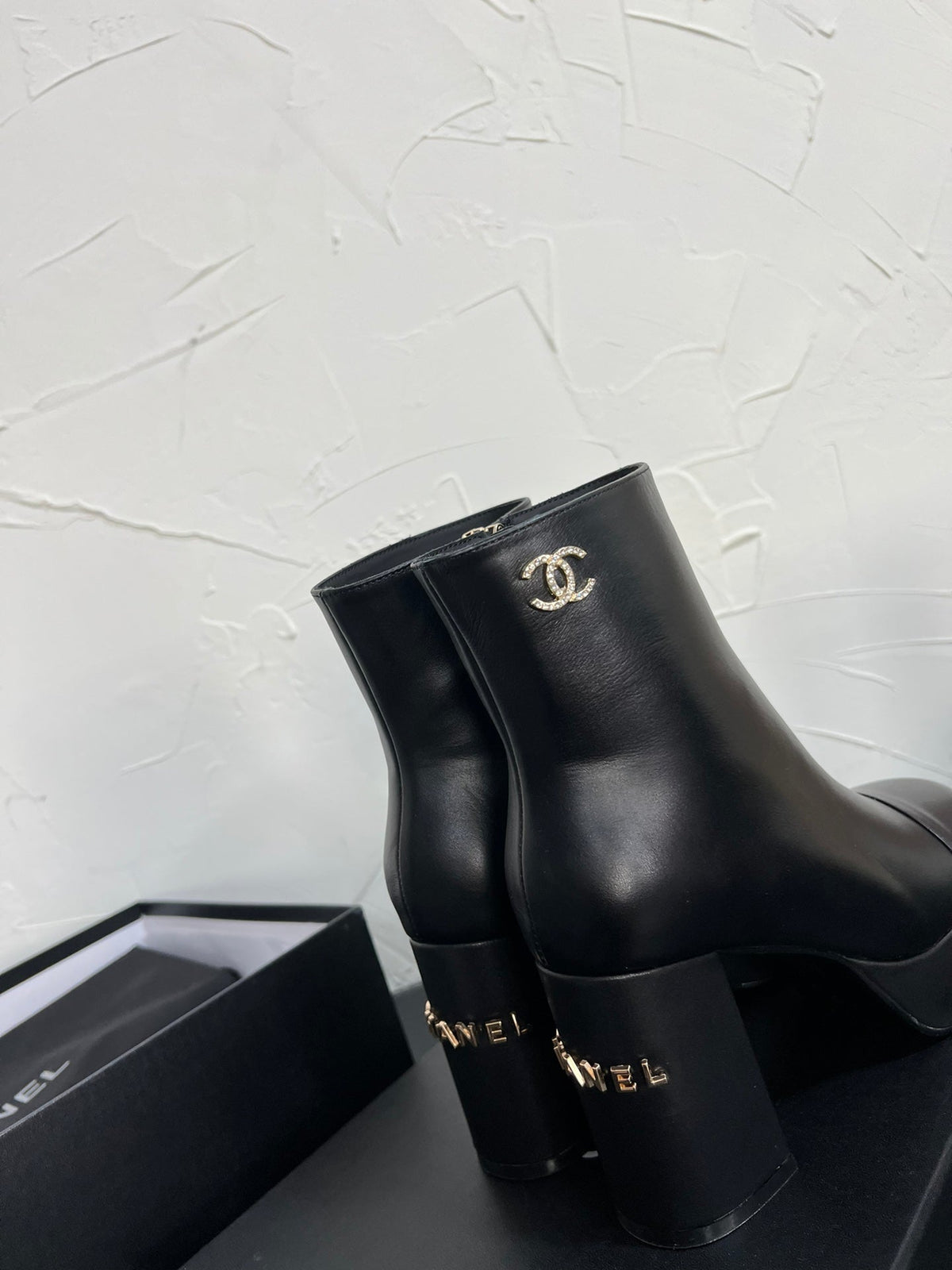 CC Short Boots 95mm In BLack Plain Lambskin 949658