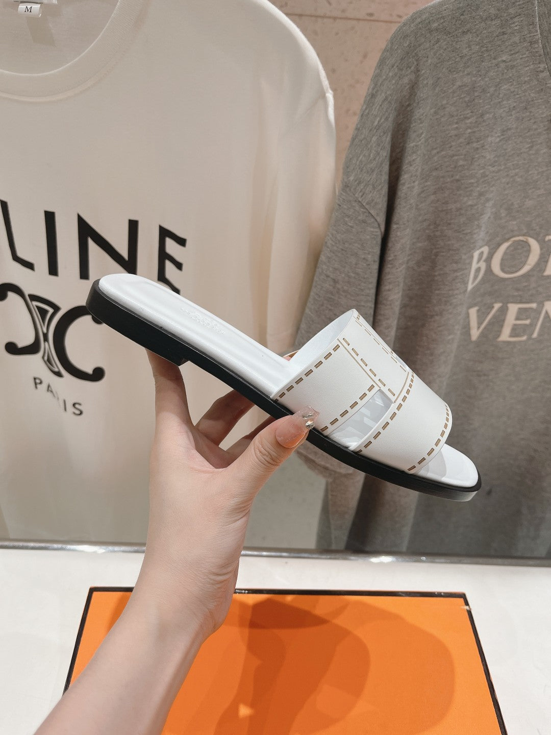 Idioma Sandal White Calfskin