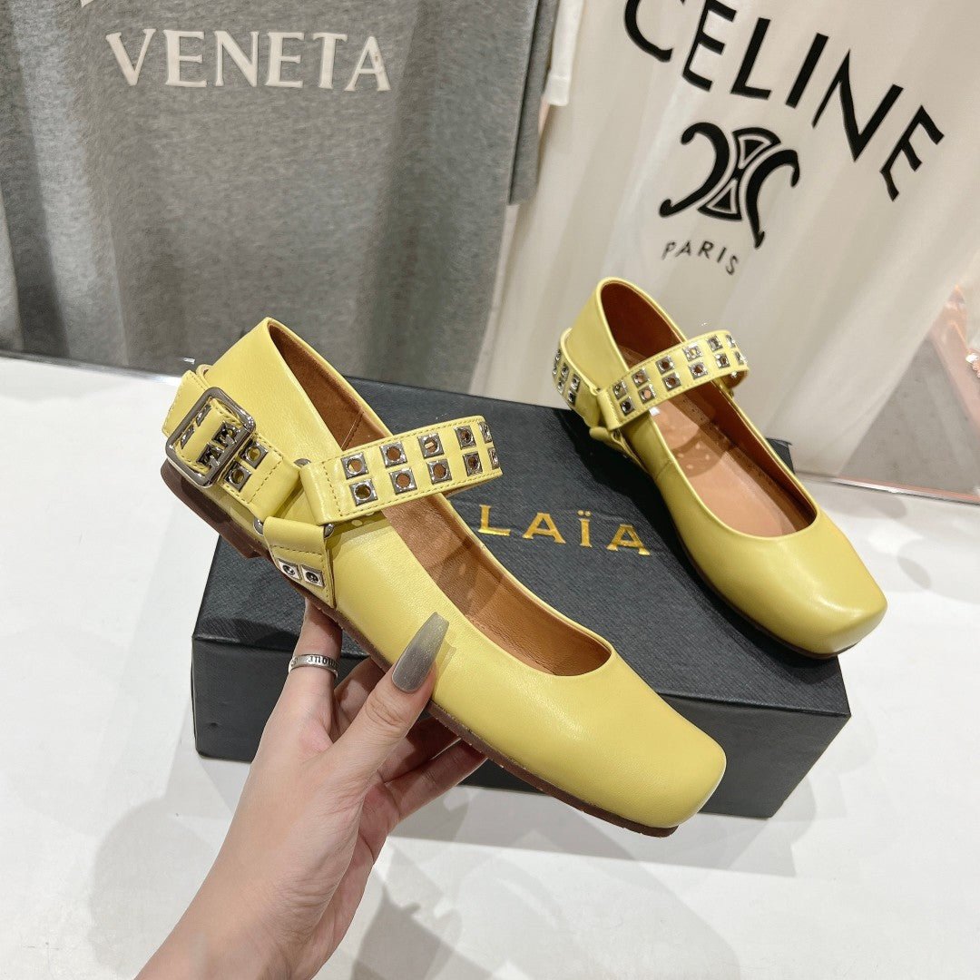 Alaila Biker Ballet Flats In Light Yellow Cowhide 911436