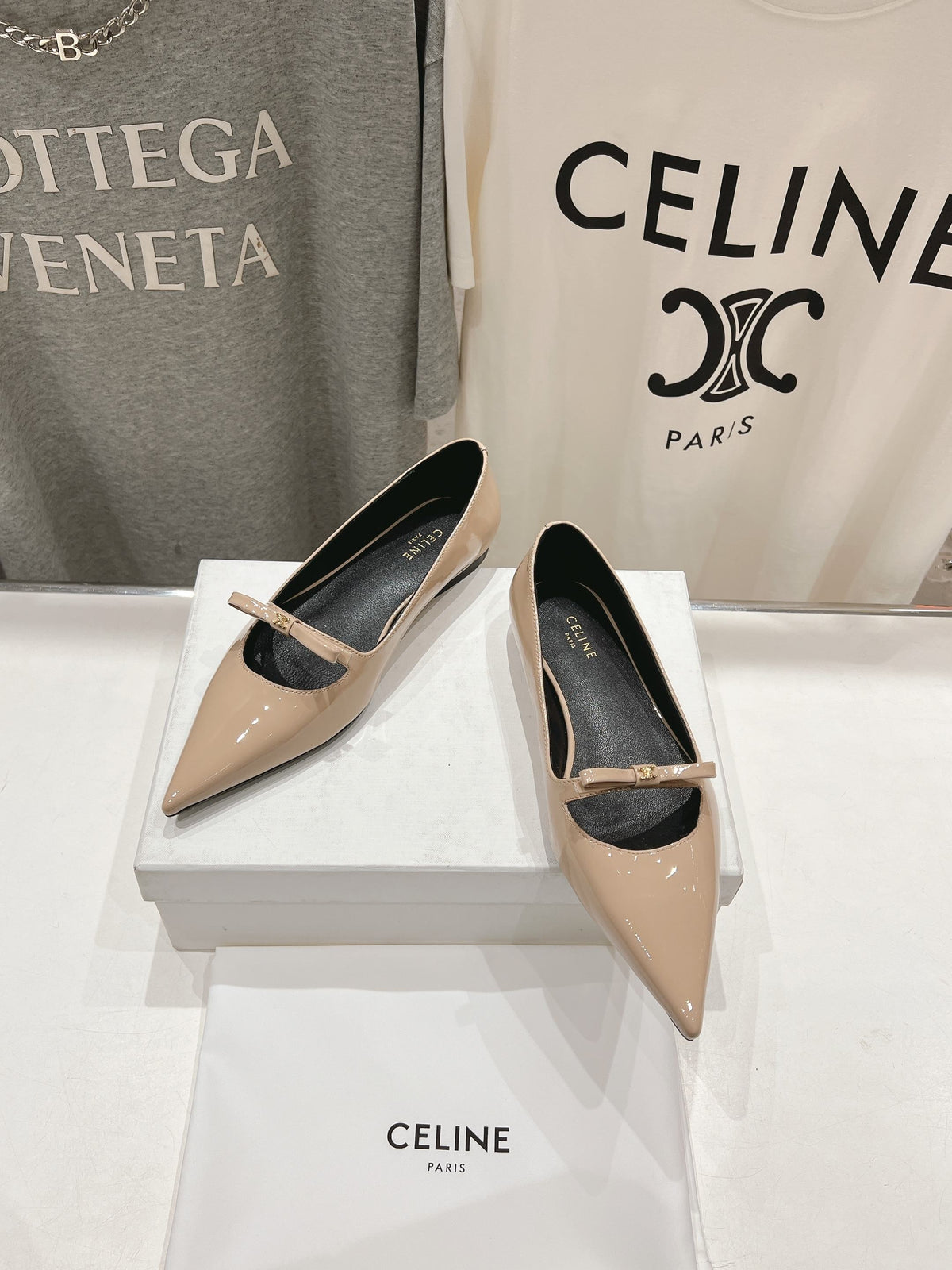 CELINE 25C Ballet Flats Nude Patent Leather 236745