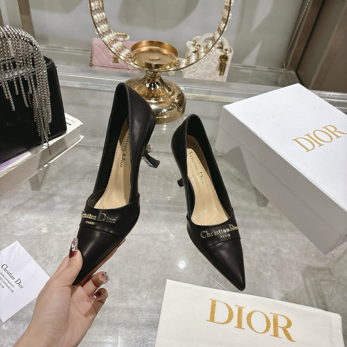 CD 25 Pump High Heels Black Leather 306925