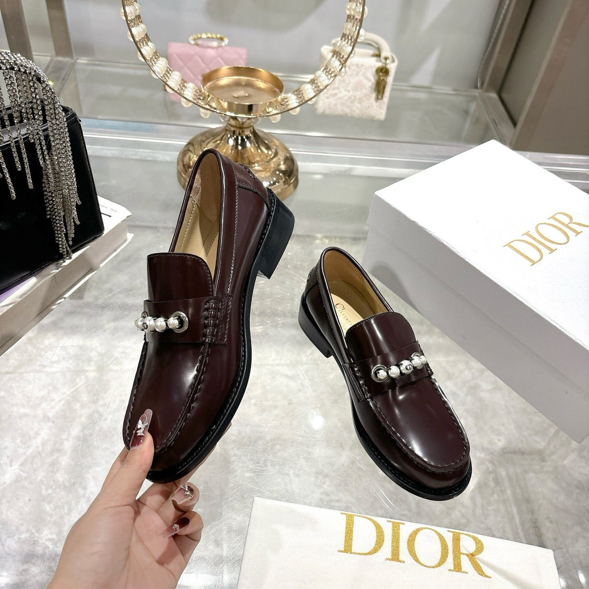 CD 25 Loafers Chocolate Brown Patent Leather 306931