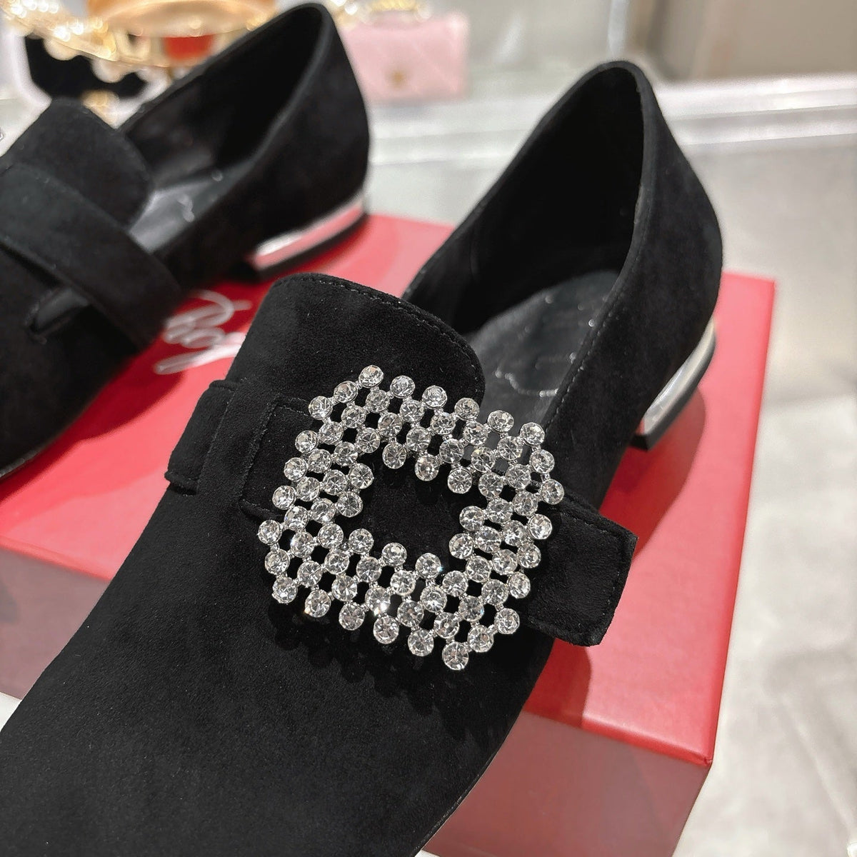 Viv 25 Loafer Black Cowhide Lambskin 317468