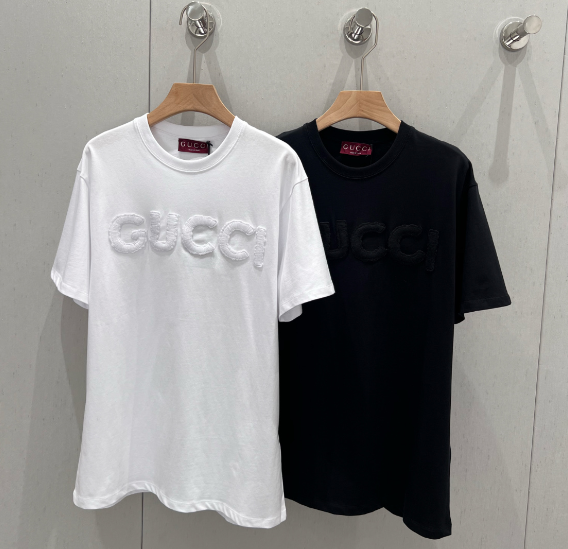 Gucci 2025 Embroidered Short-sleeved T-shirt Cotton 212086