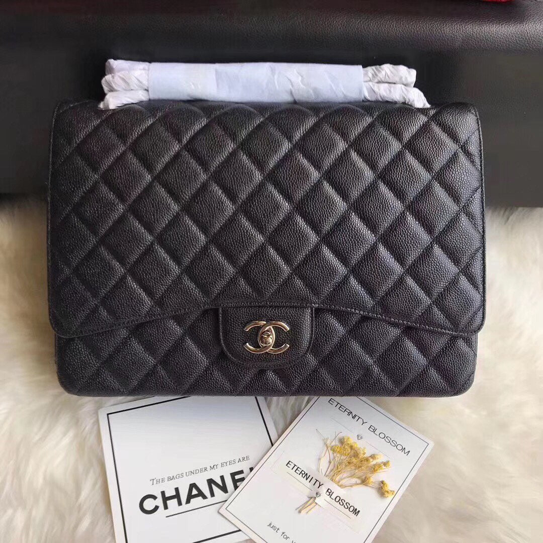 FLAP BAG 33CM BLACK CAVIAR SILVER HARDWARE