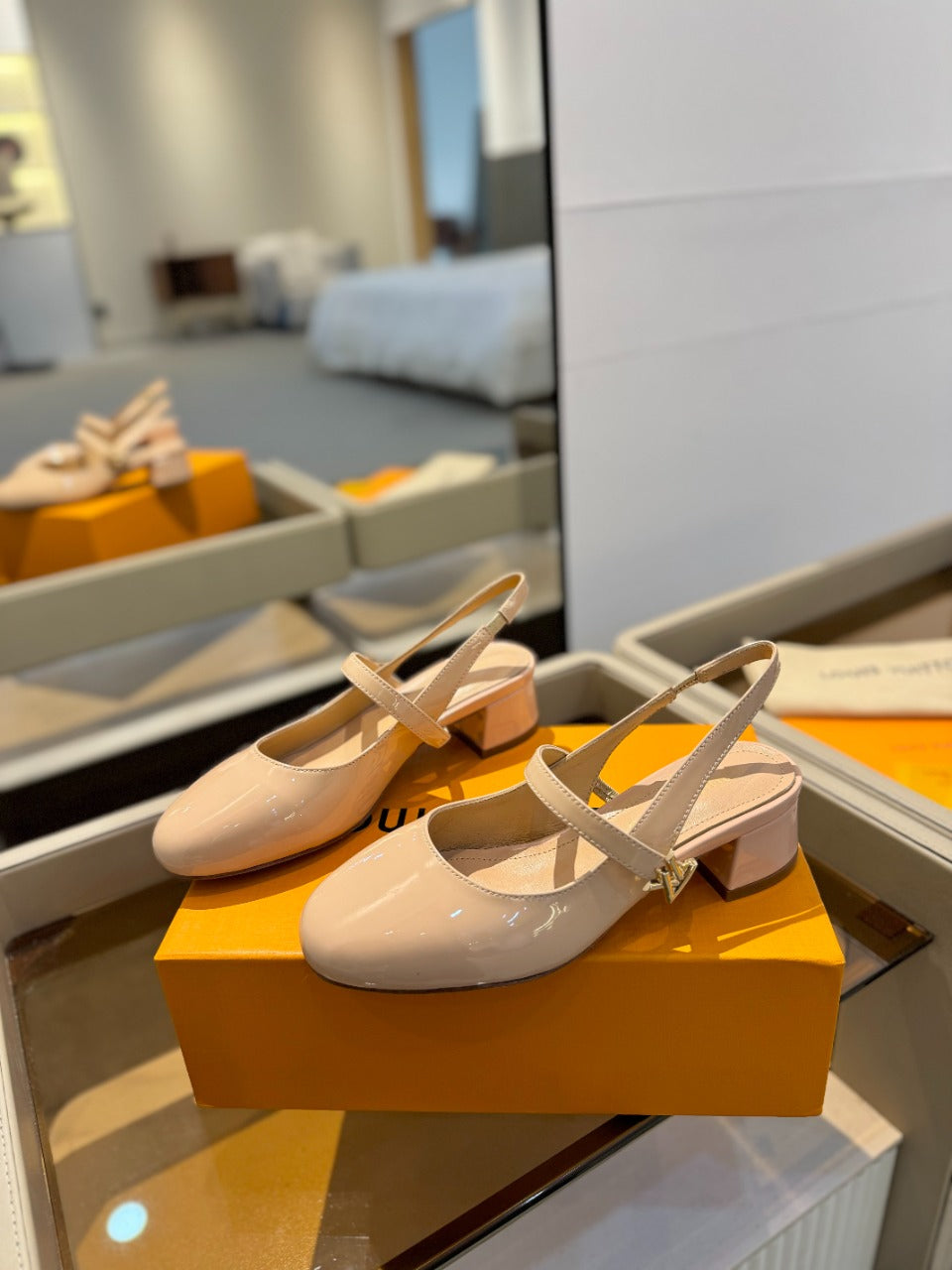LV Romy Slingback Pump Glossy Beige Calfskin