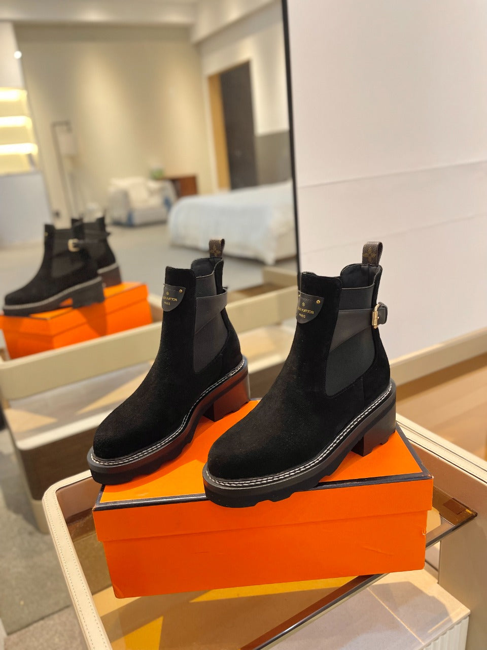 LV Beaubourg Ankle Boot 100mm Black Suede