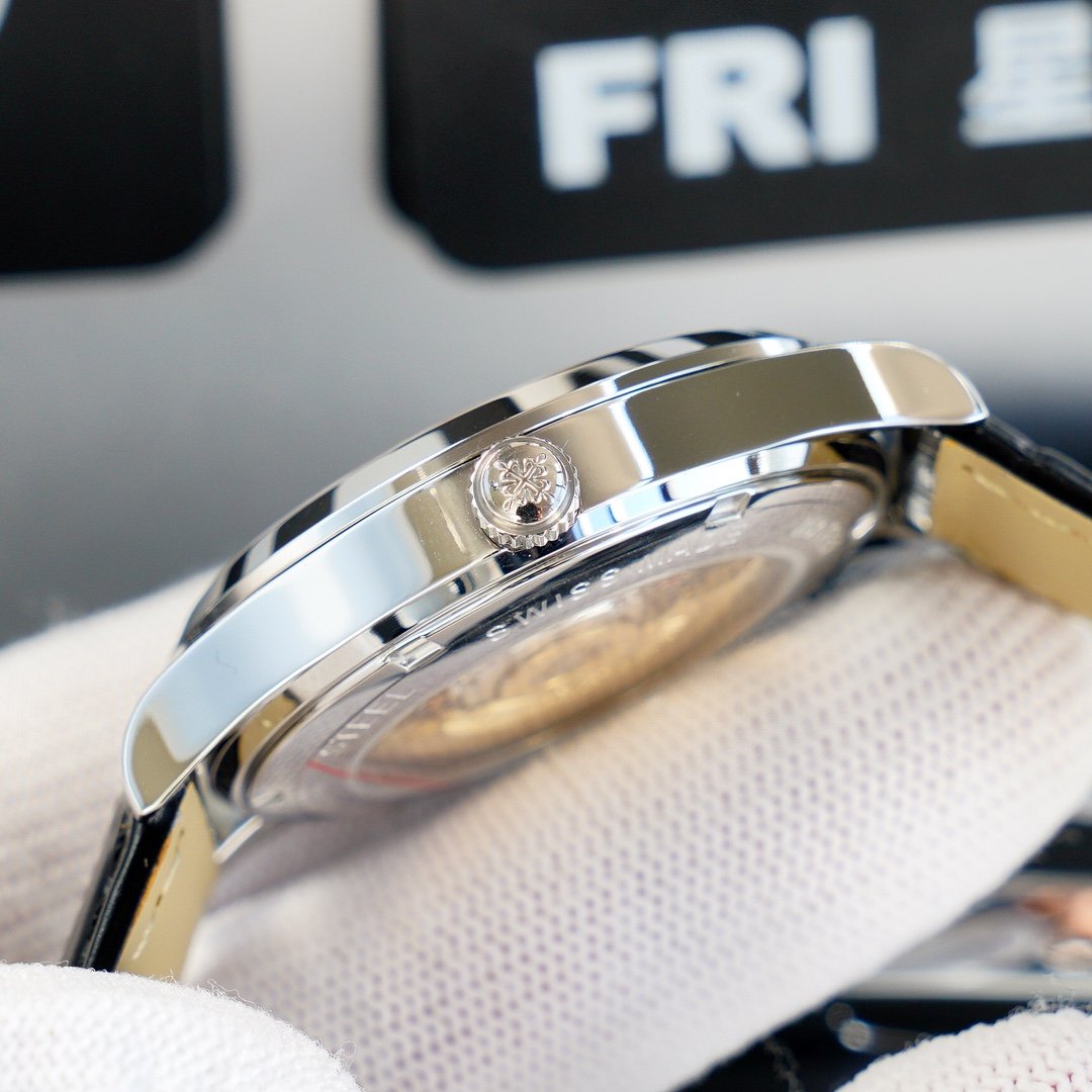 PATEK CALATRAVA MOONPHASE WHITE GOLD CASE