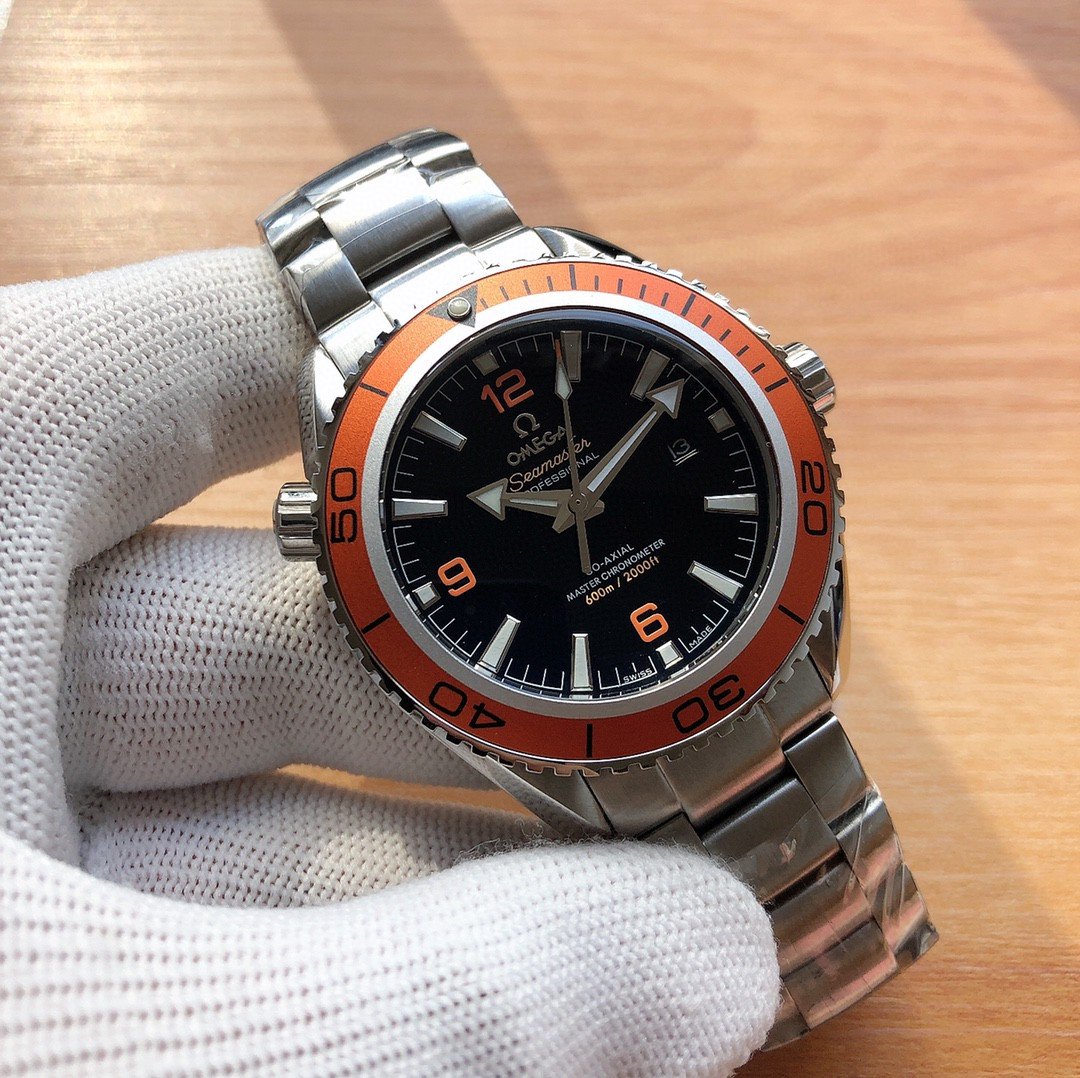 SEMASTER PLANET OCEAN 600 STAINLESS STEEL ORANGE